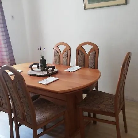 Apartment Apartma Caprivi Koprivnik, Kocevje, Kocevski Rog
