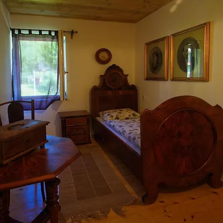 Apartman Apartma Caprivi Zavod Za Razvoj Turizma Kocevski Rog