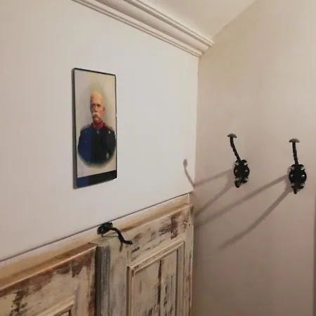 Apartma Caprivi Zavod Za Razvoj Turizma Kocevski Rog *