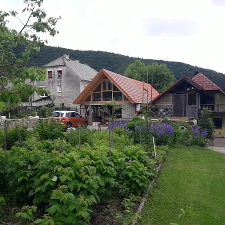 Apartma Caprivi Zavod Za Razvoj Turizma Kocevski Rog