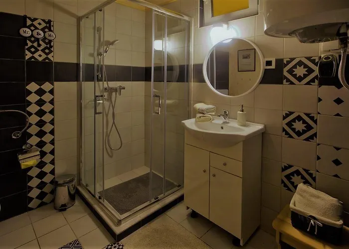 Apartma Caprivi Zavod Za Razvoj Turizma Kocevski Rog Apartman *